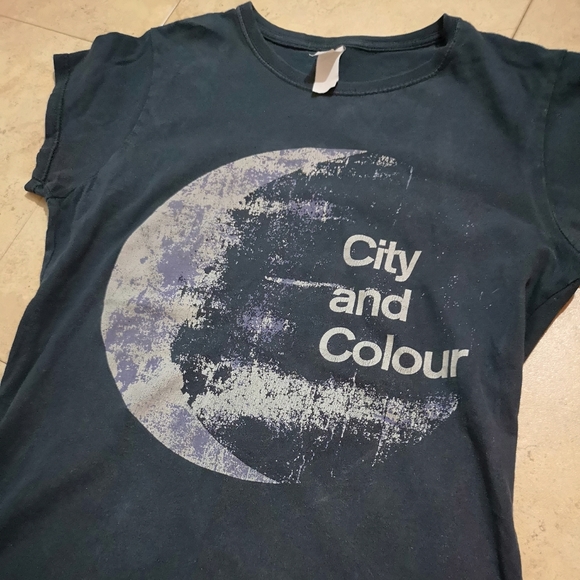 🥂2/$15  City and Color Band Tour T-shirt - Picture 3 of 11
